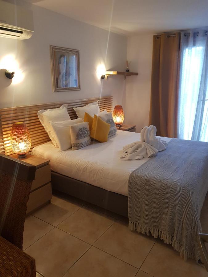 Hotel Villa Maya Gassin Εξωτερικό φωτογραφία