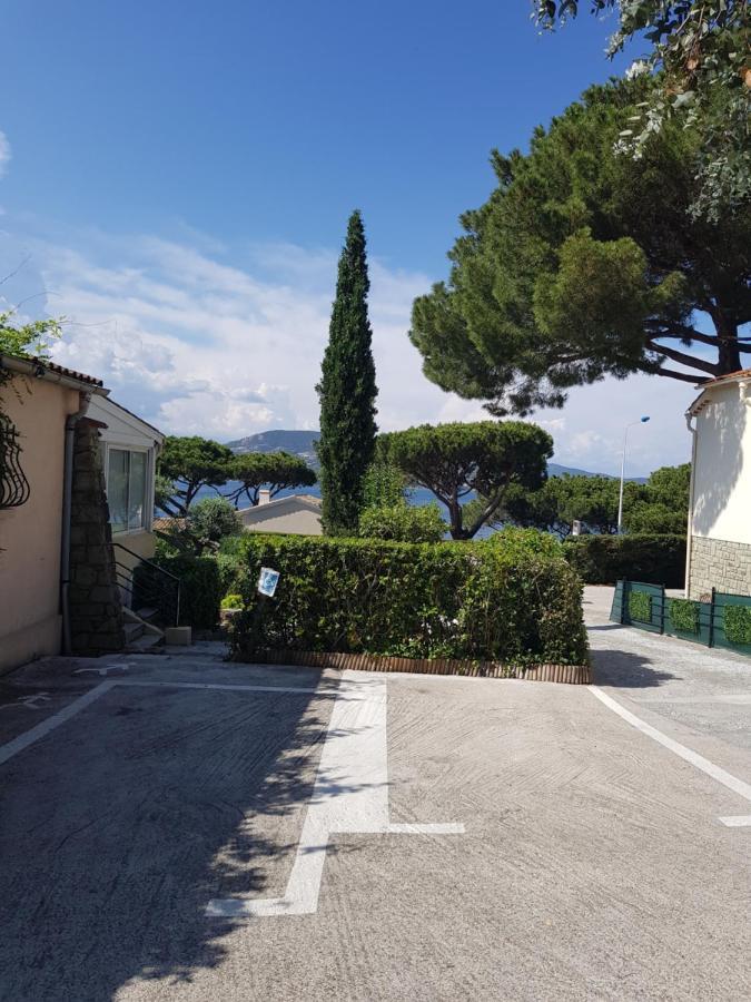 Hotel Villa Maya Gassin Εξωτερικό φωτογραφία