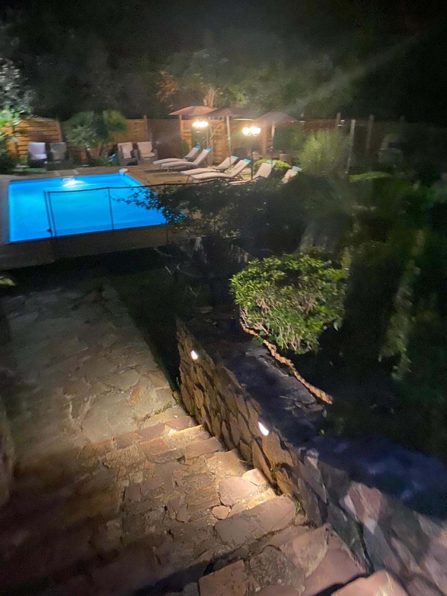 Hotel Villa Maya Gassin Εξωτερικό φωτογραφία