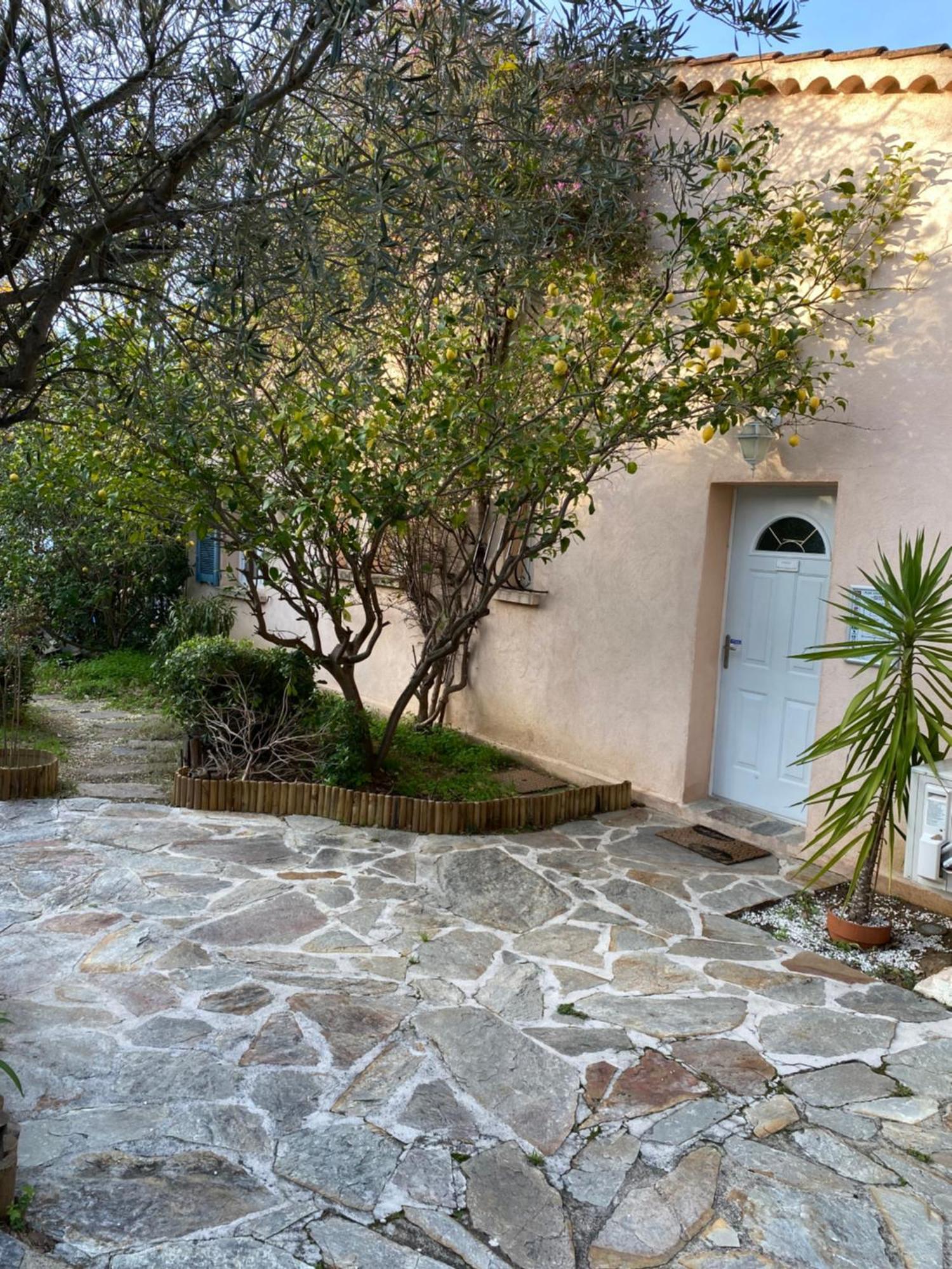 Hotel Villa Maya Gassin Εξωτερικό φωτογραφία